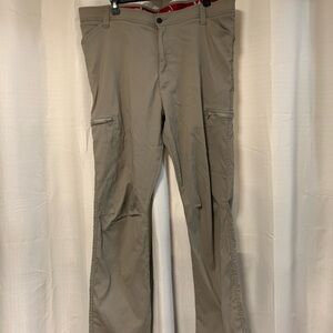 Men's Tan Cargo Pants